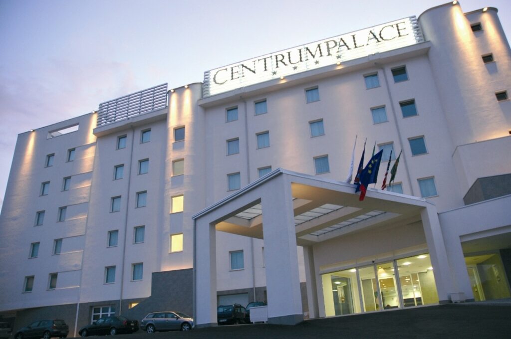 centrum palace edificio